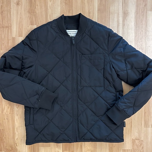 Frank and oak black thinsulate quilted puffer jacket with pockets, zipper front - Picture 1 of 6